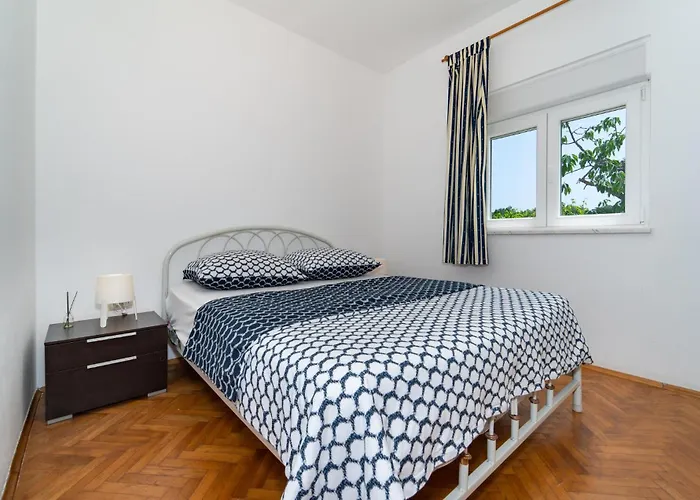 3 Bedroom Beautiful In Dom wakacyjny
