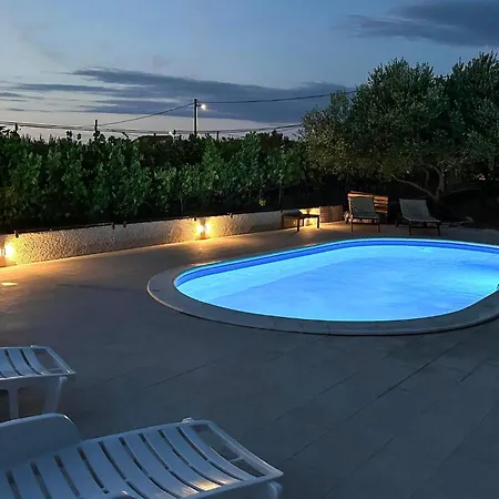 3 Bedroom Beautiful In *