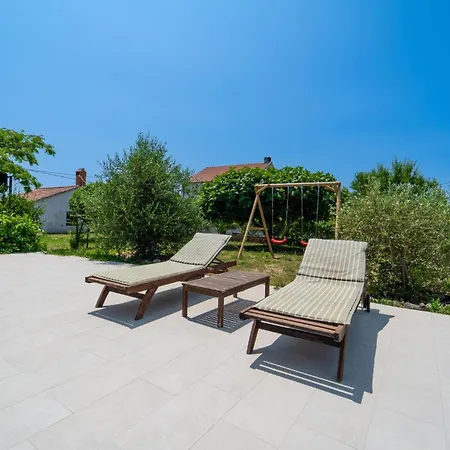 Holiday home 3 Bedroom Beautiful In *