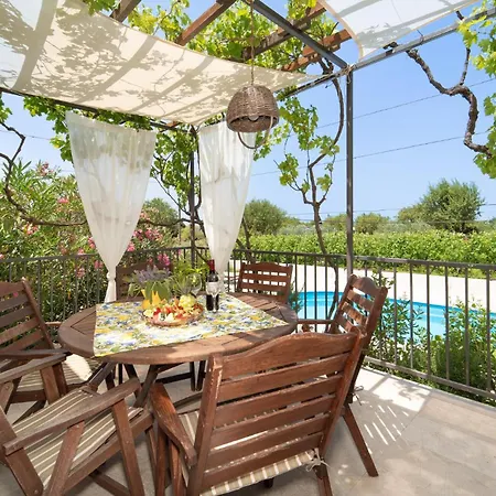 3 Bedroom Beautiful In
